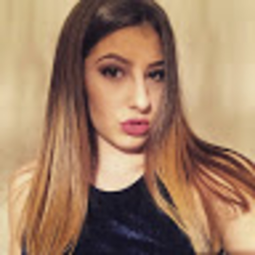 Meet your Posher, Elina